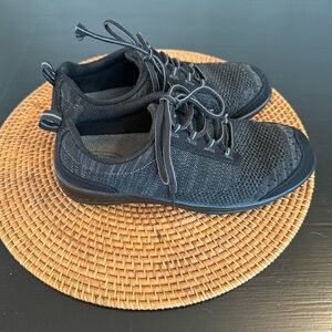 Orthofeet shoes women’s size 9
